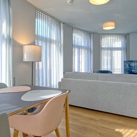 Bank House Deluxe 204 - Griwa Rent * 인터라켄
